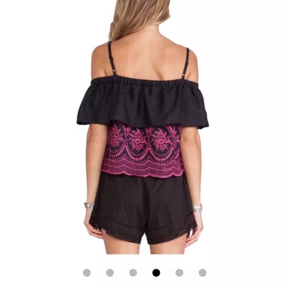 TULAROSA 'Tally' Eyelet Ruffle Top Black Fuschia - Picture 4 of 7